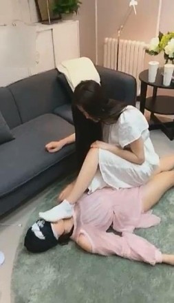 图片[6]_【vivi女女】诱拐可爱的邻家小妹_绳缚吧