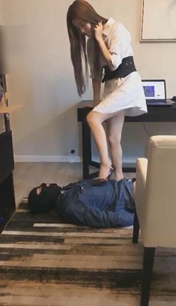 图片[4]_【vivi】变态女家教性感肉丝调学生_绳缚吧