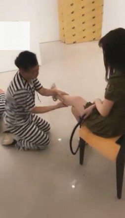 图片[4]_【VIVI】女警调教两囚犯_绳缚吧