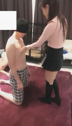 图片[2]_ViVi,长靴羞辱重度踢裆_绳缚吧