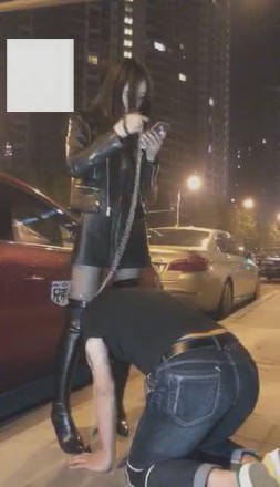 图片[3]_【VIVI】超刺激！午夜遛人形犬_绳缚吧