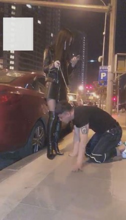 图片[6]_【VIVI】超刺激！午夜遛人形犬_绳缚吧