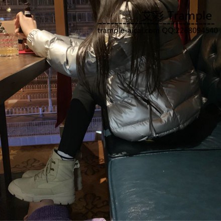 【VIVI】酒吧臭棉袜跺死贱狗_绳缚吧