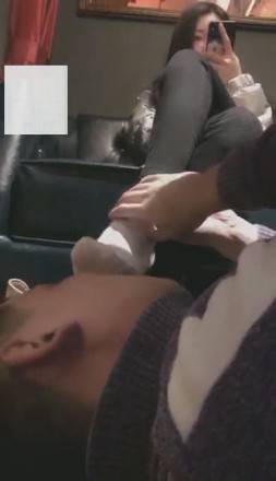 图片[11]_【VIVI】酒吧臭棉袜跺死贱狗_绳缚吧