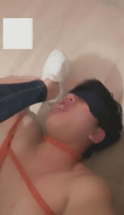 图片[3]_【VIVI】小白鞋丝袜堵嘴捆绑虐死贱狗_绳缚吧