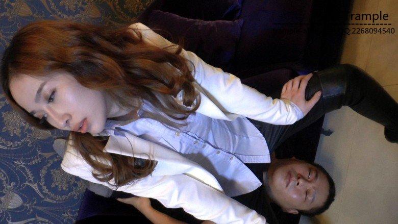 图片[14]_【冰时代】芮萁女王穿大皮靴坐喉咙_绳缚吧