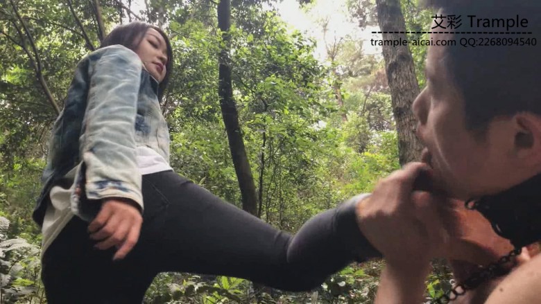 图片[9]_《湘香女王》野外负荆请罪的狗_绳缚吧