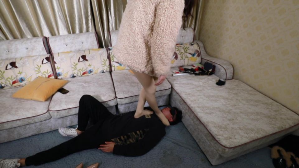 图片[5]_【私人订制版本】南一女王最忠诚的脚奴_绳缚吧