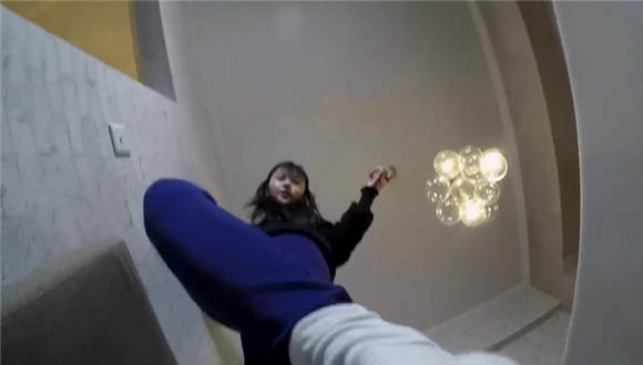 图片[4]_初九 女巨人视角白袜调教_绳缚吧