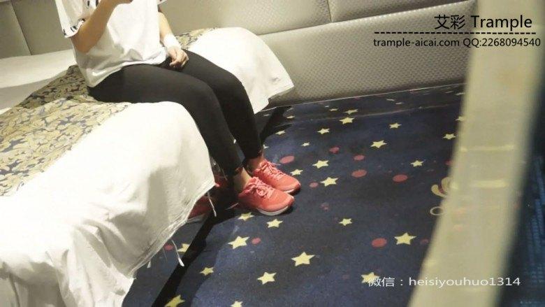 销售文员的原味旅游鞋踩踏_绳缚吧