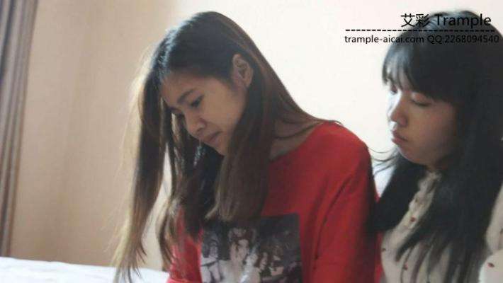 图片[18]_舔两位大一美女学生的原味帆布鞋_绳缚吧
