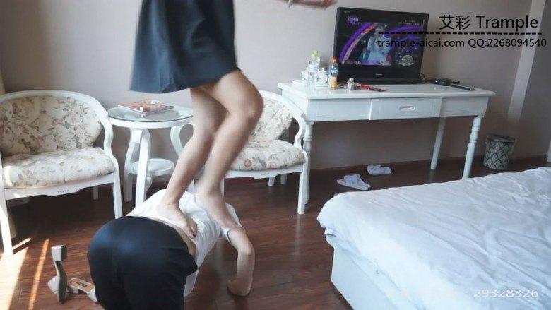 图片[15]_大二女生佳佳对狗奴的语言羞辱调教_绳缚吧