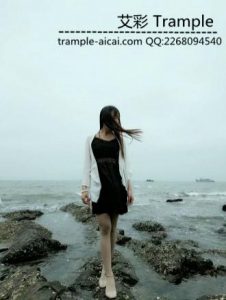 大二女生佳佳的裸足口水_绳缚吧