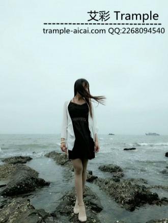 大二女生佳佳的裸足口水_绳缚吧