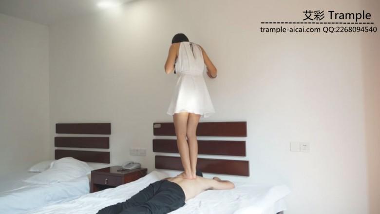 图片[3]_大二女生佳佳的裸足口水_绳缚吧