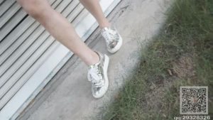 美诺女主黑丝高跟调教狗奴_绳缚吧