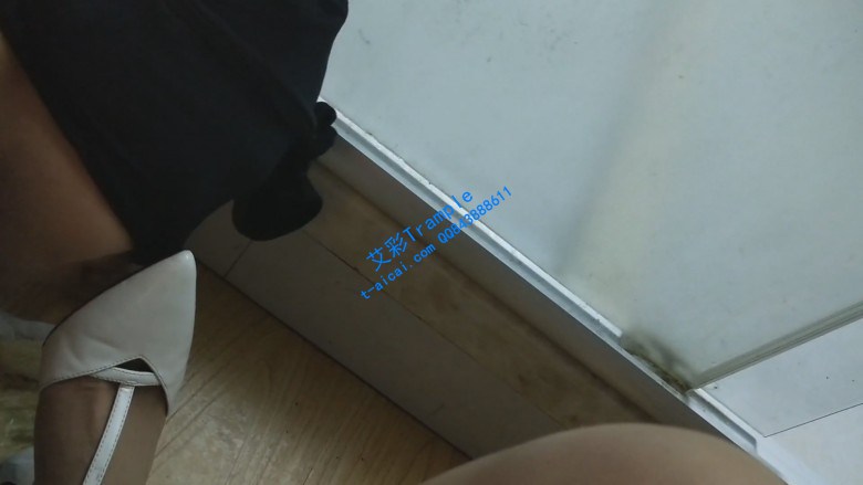 图片[6]_足浴店技师美女高跟鞋喂食_绳缚吧