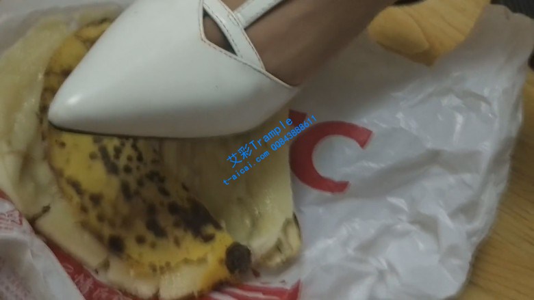 图片[7]_足浴店技师美女高跟鞋喂食_绳缚吧