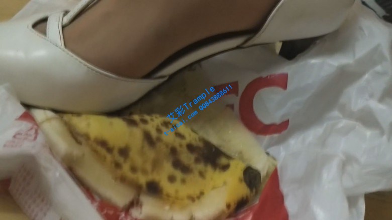 图片[8]_足浴店技师美女高跟鞋喂食_绳缚吧