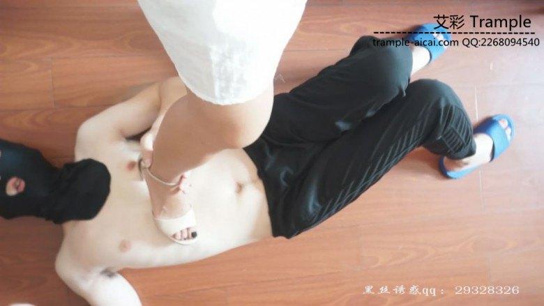 图片[20]_广西某学院大二女生的初次野外调教_绳缚吧