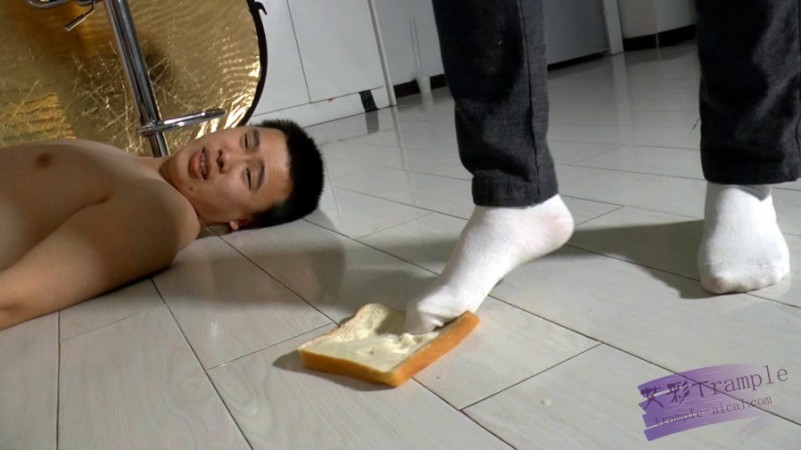图片[2]_小月 脚喂食侮辱虐打_绳缚吧
