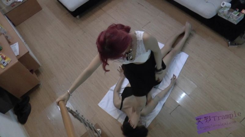 图片[11]_黑冰女神 极度侮辱残虐母狗（强烈推荐）_绳缚吧
