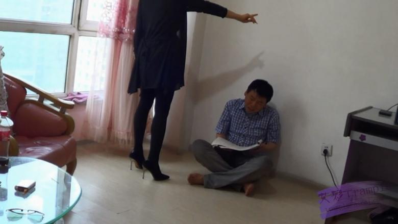 图片[3]_黑冰S 黑丝高跟踩碎卷子欺负书呆子_绳缚吧