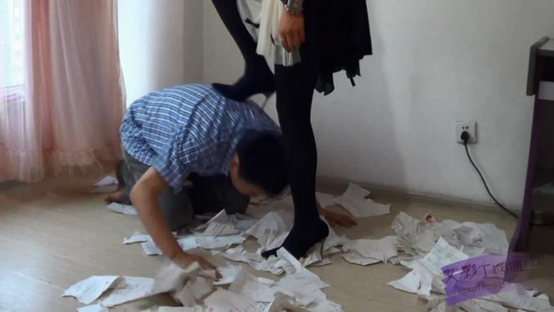 图片[7]_黑冰S 黑丝高跟踩碎卷子欺负书呆子_绳缚吧