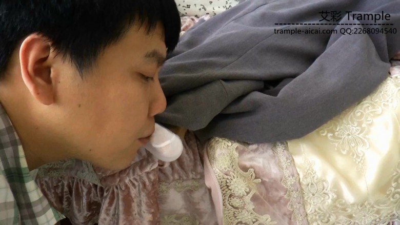 图片[12]_黑冰酒醉后偷舔船袜_绳缚吧