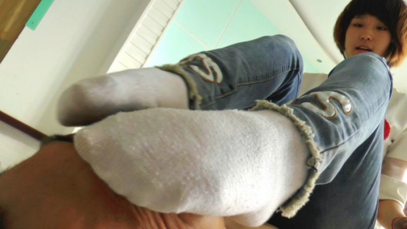 图片[13]_小月压杀 残酷站脸跺踩JJ_绳缚吧