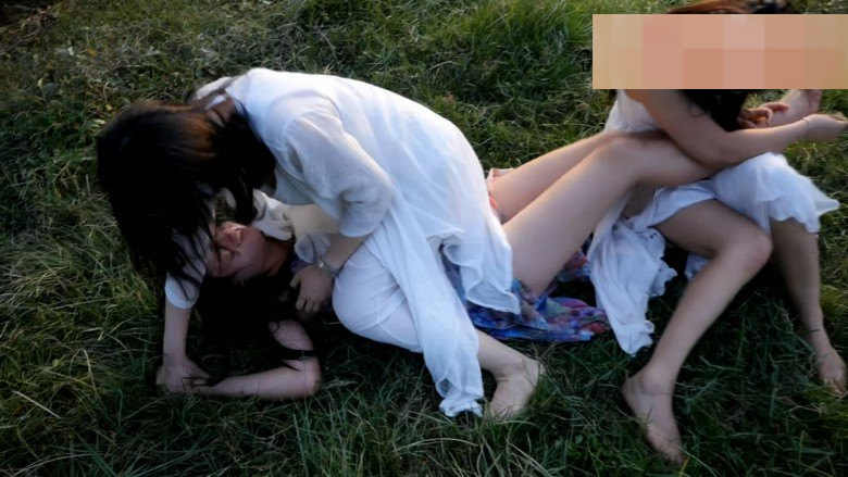 图片[4]_小主三女孩草地TK_绳缚吧