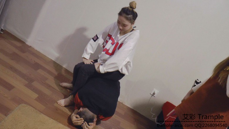 图片[13]_语儿与闺蜜玩虐贱人_绳缚吧