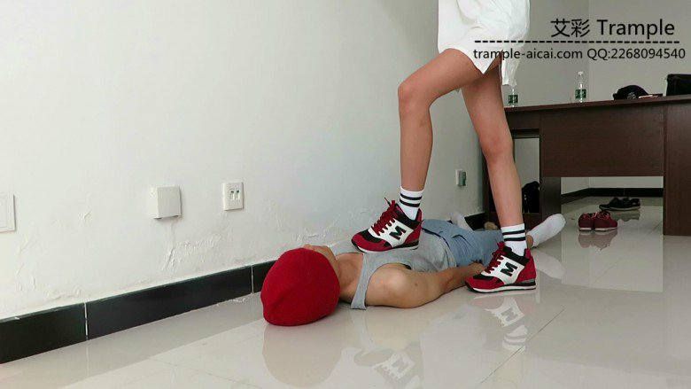 图片[6]_00后天使女主坐肚子，踩下体蹦跳踩全身！_绳缚吧
