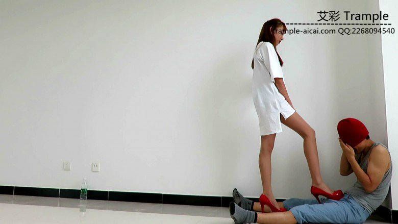 图片[2]_00后天使女主剧情！暴打街头小混混！_绳缚吧