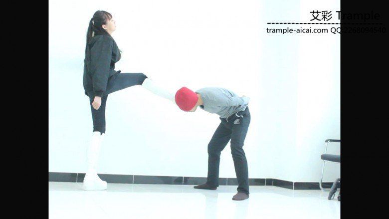 图片[3]_00后天使女主长靴踢蛋、膝顶肚腹下体！_绳缚吧