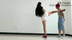 超漂亮天依女主暴打小流氓！_绳缚吧
