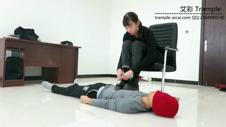 图片[2]_00后天使女主的踏板–棉袜+裸足堵嘴！_绳缚吧