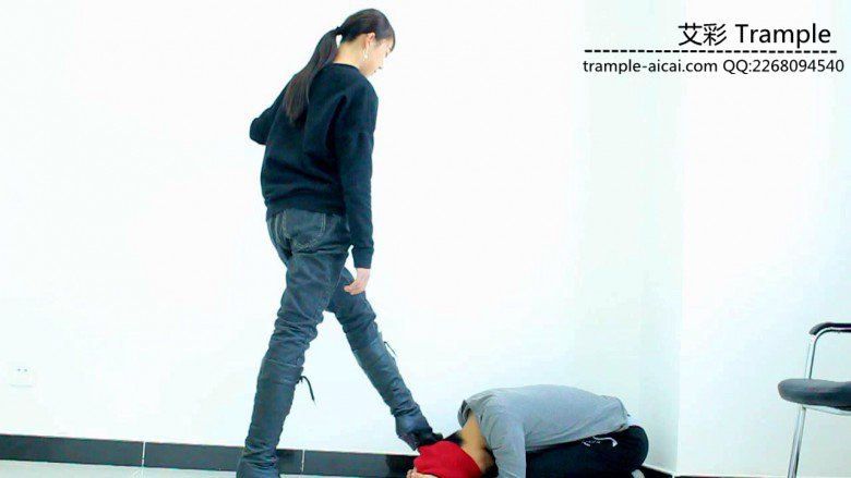 图片[5]_00后天使女主长靴踢踹，扇耳光，堵墙角暴打贱狗！_绳缚吧