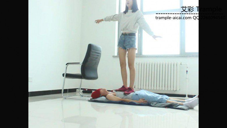 图片[7]_甜美媛媛女主踢打贱狗蹦跳踩踏！_绳缚吧