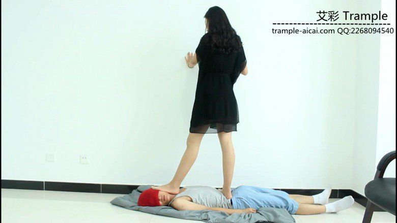 图片[7]_超模天星女主肉丝袜玩弄践踏贱狗头部下体！_绳缚吧