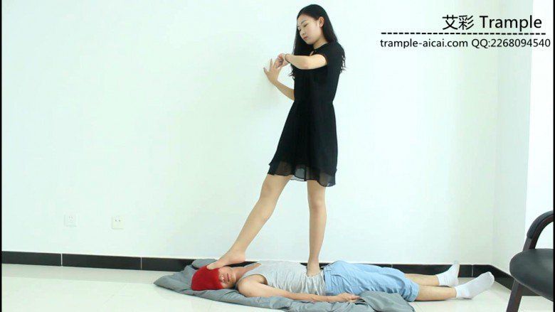 图片[8]_超模天星女主肉丝袜玩弄践踏贱狗头部下体！_绳缚吧
