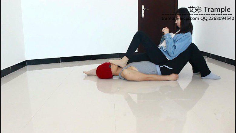图片[2]_00后天使女主坐肚子，贱狗给舔肉丝！_绳缚吧