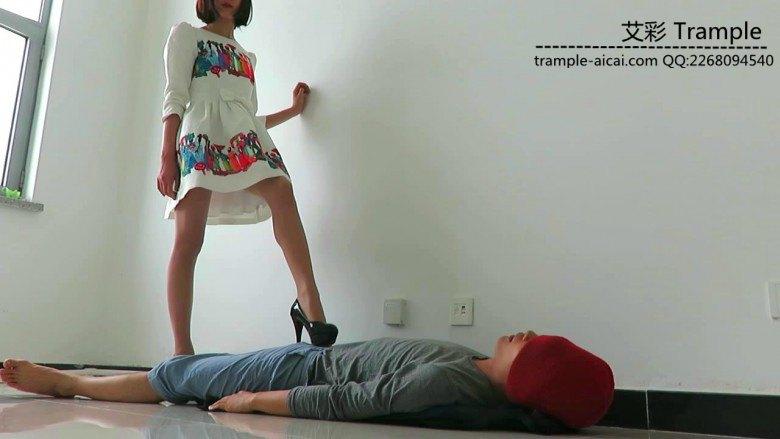 图片[5]_00后女主肉丝高跟插嘴深喉全体重践踏贱狗身体下体！_绳缚吧