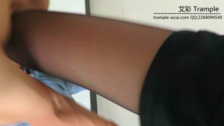 图片[12]_00后天使女主黑丝踢踹裆部膝顶下面！_绳缚吧