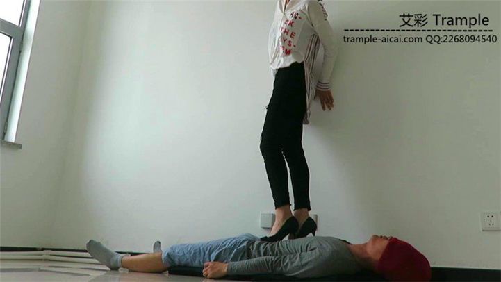 图片[5]_瑶主回归！黑高跟裸足调踩贱狗！_绳缚吧