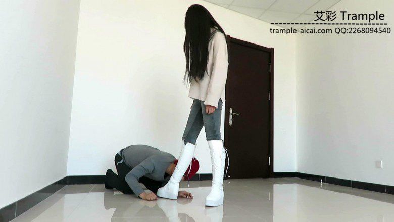 图片[4]_超美天依老师长靴虐贱狗！_绳缚吧