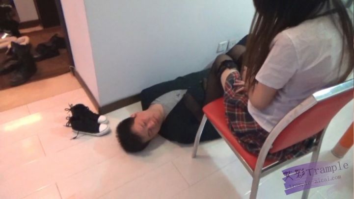 图片[10]_学生装踩踏_绳缚吧