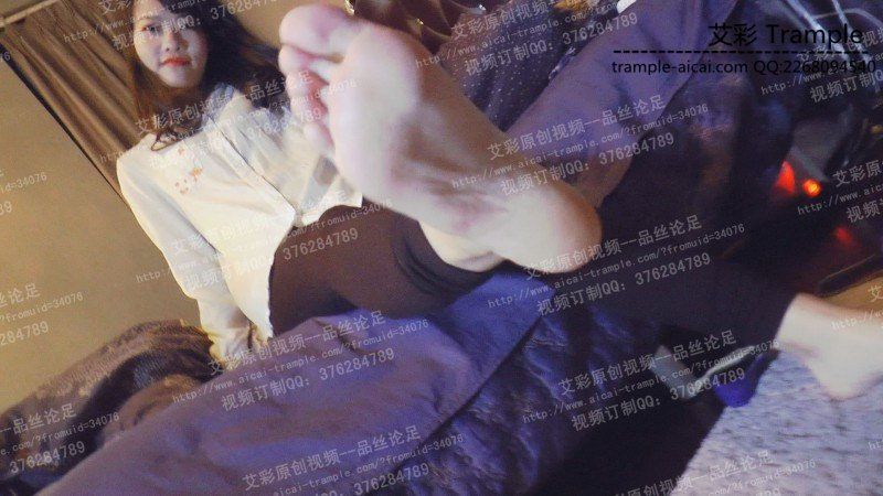 图片[5]_馨雨裸足短白丝_绳缚吧