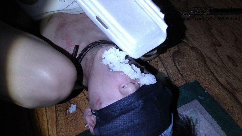 图片[10]_脏鞋喂食米饭混合圣水最后m呕吐不止（绝对真实）_绳缚吧