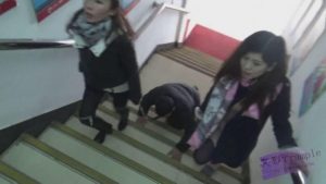 【品丝阁】农家院羞辱贱狗_绳缚吧